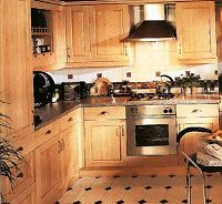 kitchen1_small.jpg - 15861 Bytes